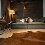 Avalanche شقة