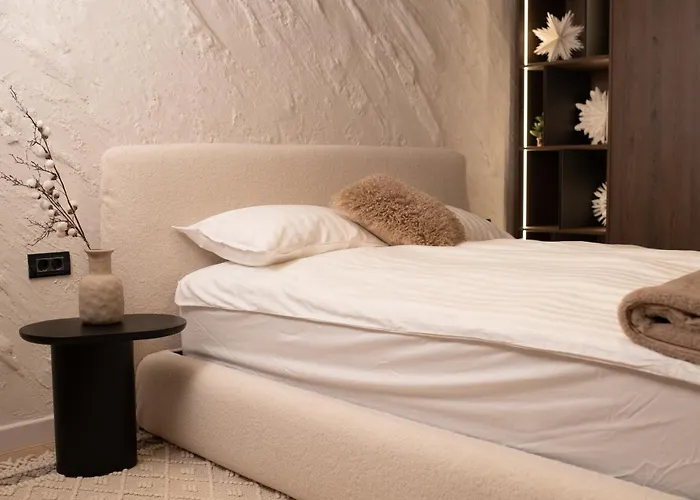 Apartment Avalanche *